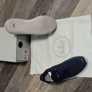 Women's 9.5 Peter Millar Hyperlight Glide Golf Sneakers Navy Blue